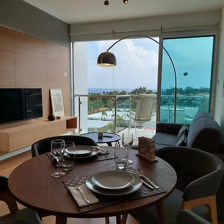 Milepost Vacations Apartment Paralimni Exterior photo